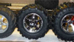 2008-0829-TireComparison2